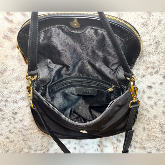 MICHAEL KORS BEDFORD NYLON ZIP-FLAP CROSSBODY - Picture 3 of 7